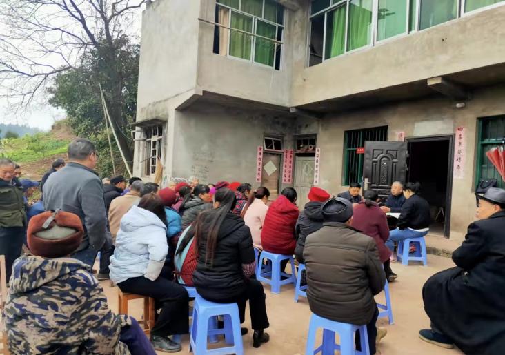 渡市鎮多措並舉徵意見貫徹落實正四心